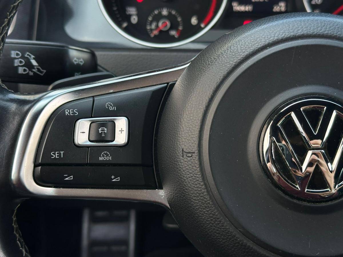 volkswagen-golf-2017-diesel-1968cc