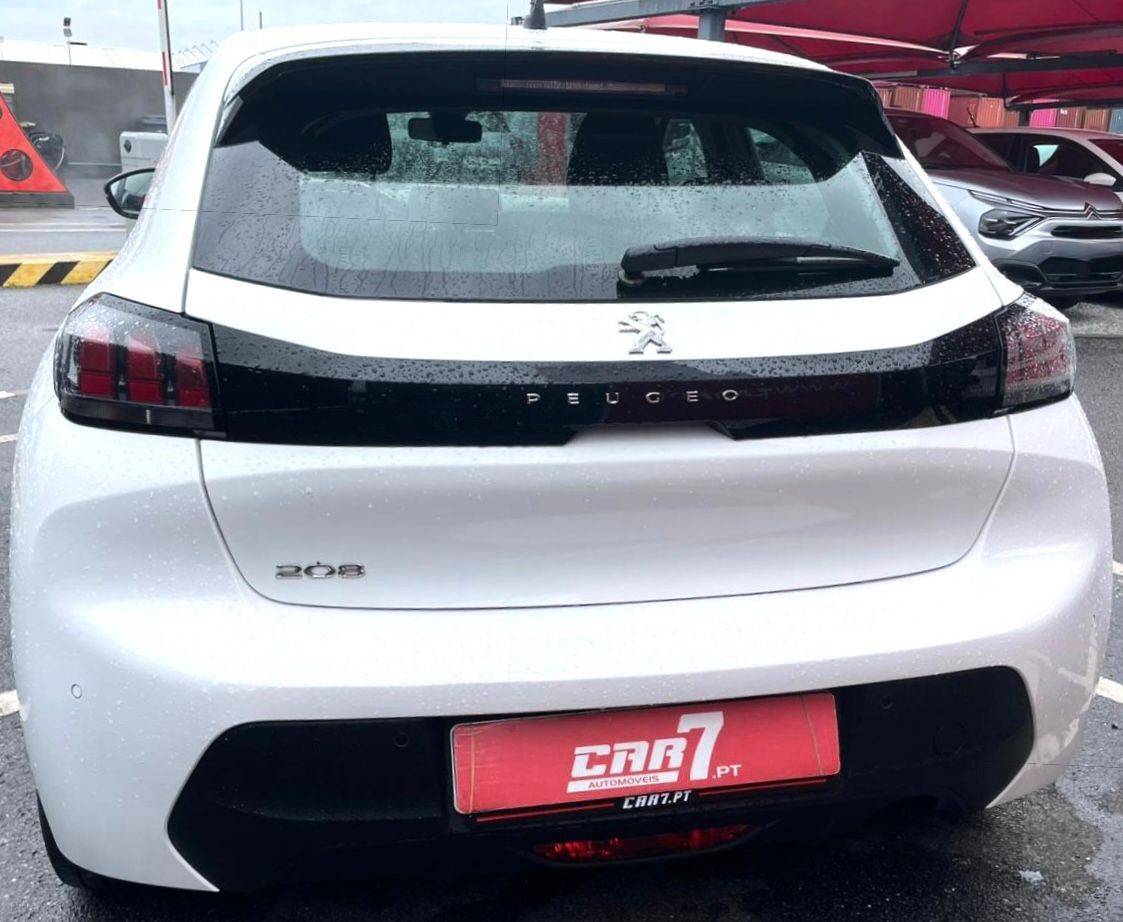 peugeot-208-2023-gasolina-1199cc