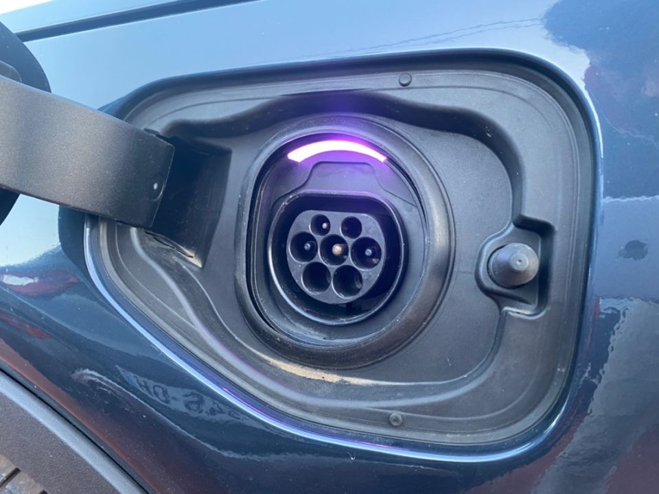 volvo-xc40-2021-hibrido-a-gasolina-1477cc