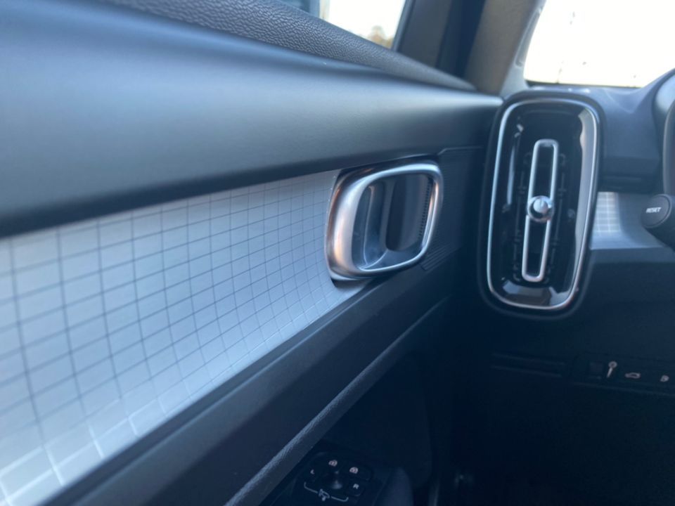 volvo-xc40-2021-hibrido-a-gasolina-1477cc