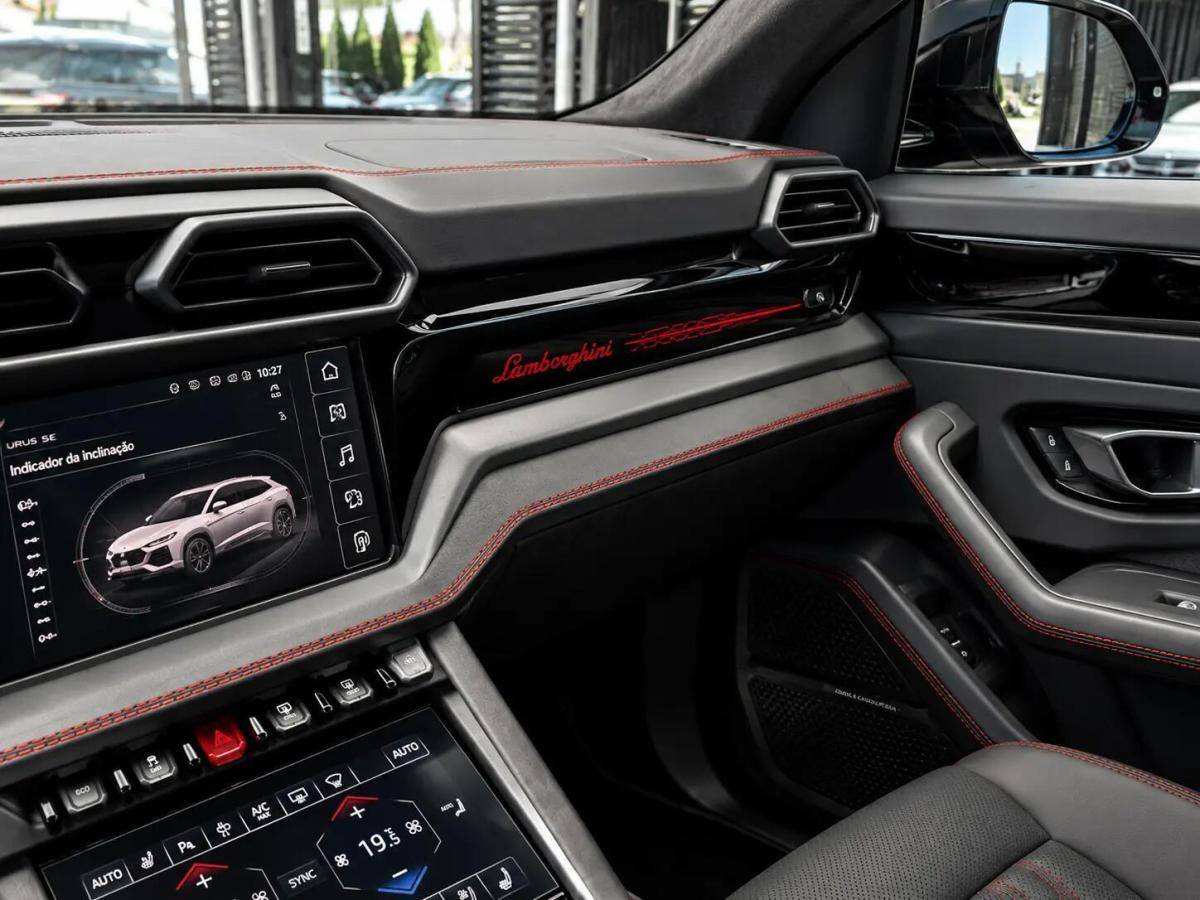 lamborghini-urus-2026-hibrido-a-gasolina-3996cc