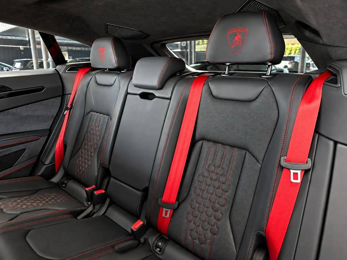 lamborghini-urus-2026-hibrido-a-gasolina-3996cc