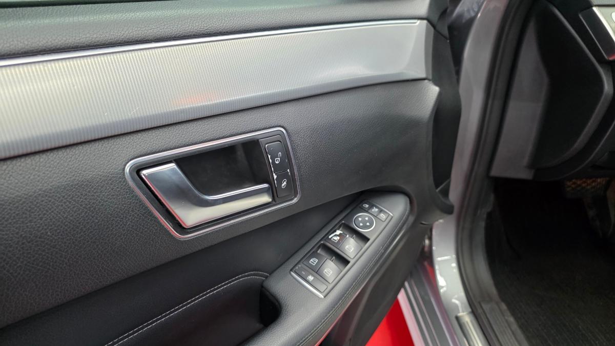 mercedes-benz-classe-e-2015-hibrido-a-diesel-2143cc