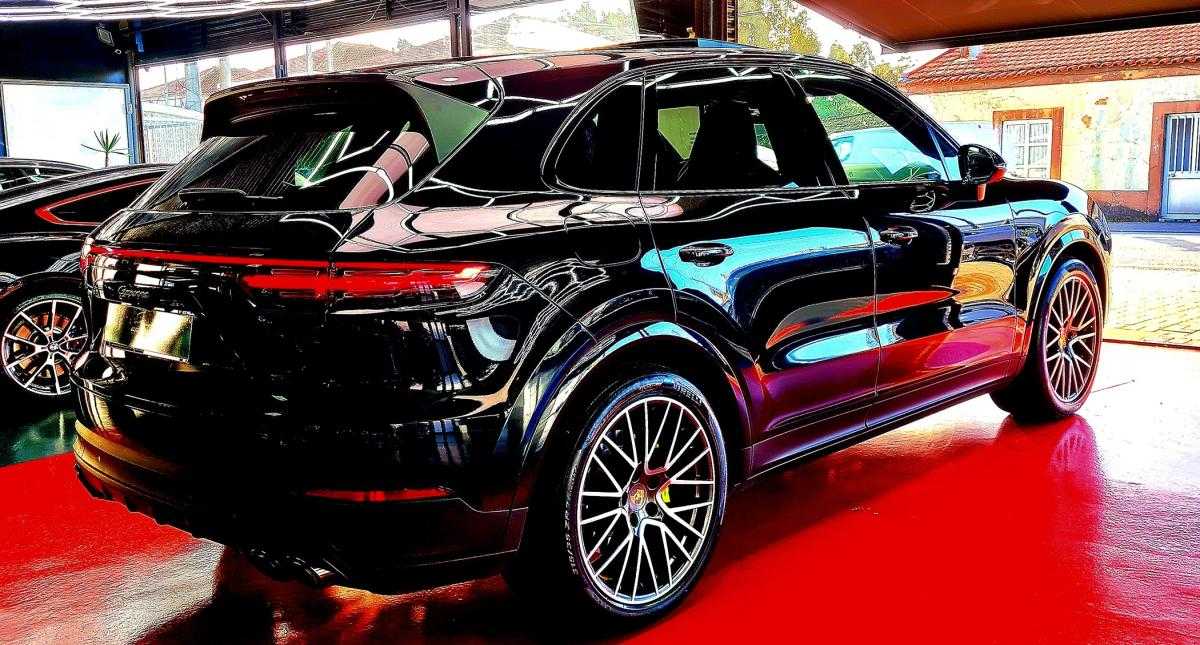 porsche-cayenne-2022-hibrido-a-gasolina-2995cc