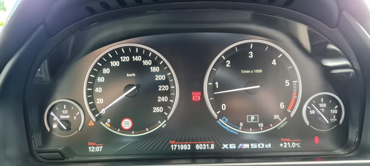 bmw-x6-2015-diesel-2993cc