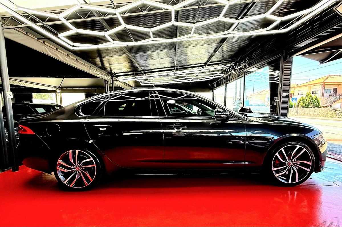 jaguar-xf-2018-diesel-2993cc