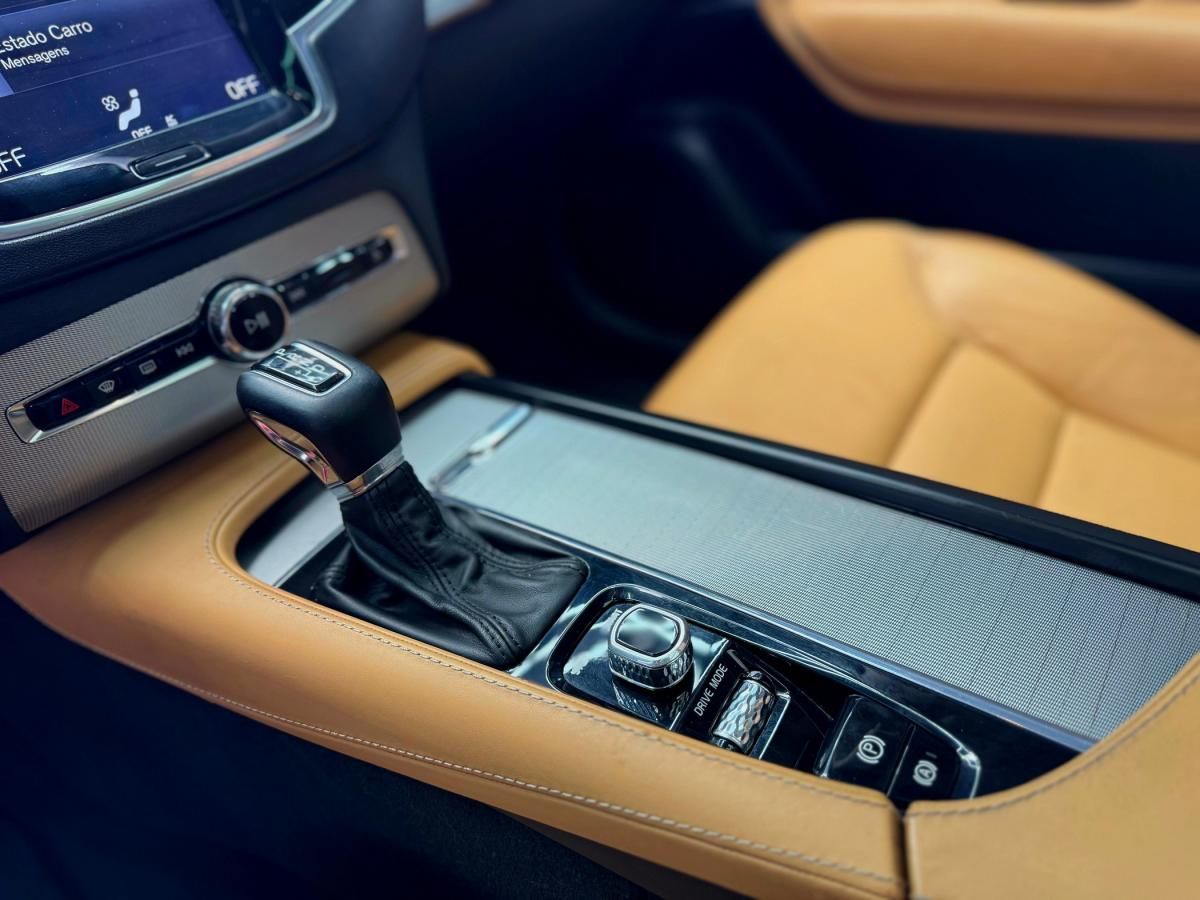 volvo-xc-90-2016-diesel-1969cc