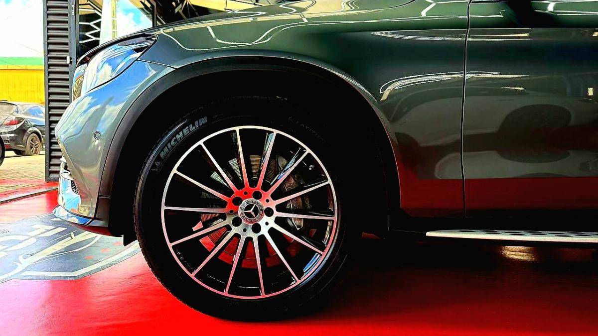mercedes-benz-glc-2018-diesel-2143cc