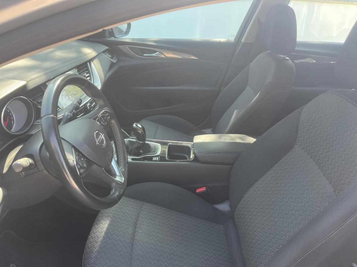 opel-insignia-1-6-cdti-2018-diesel-1598cc