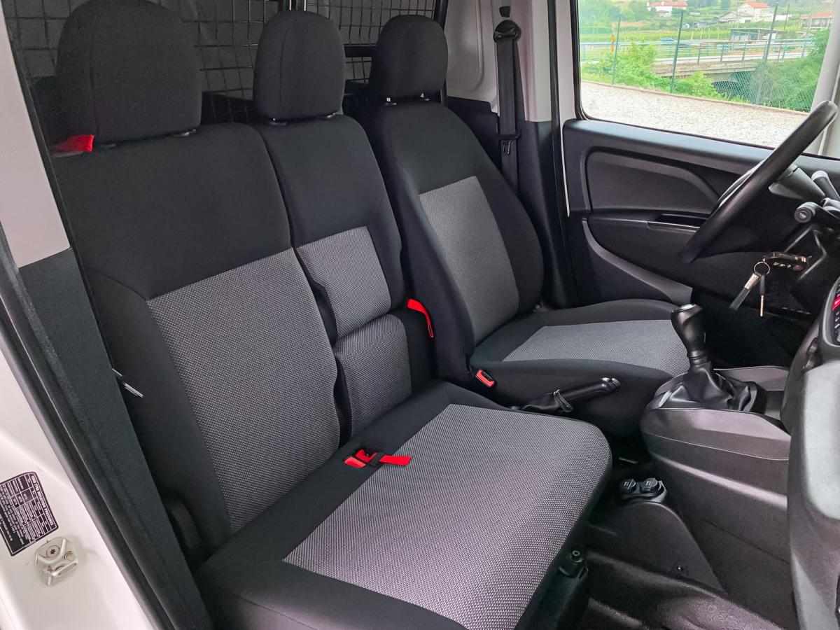 fiat-doblo-1-2-95cv-2021-diesel-1248cc