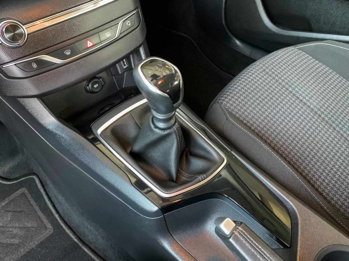 peugeot-308-1-5-bluehdi-2019-diesel-1499cc