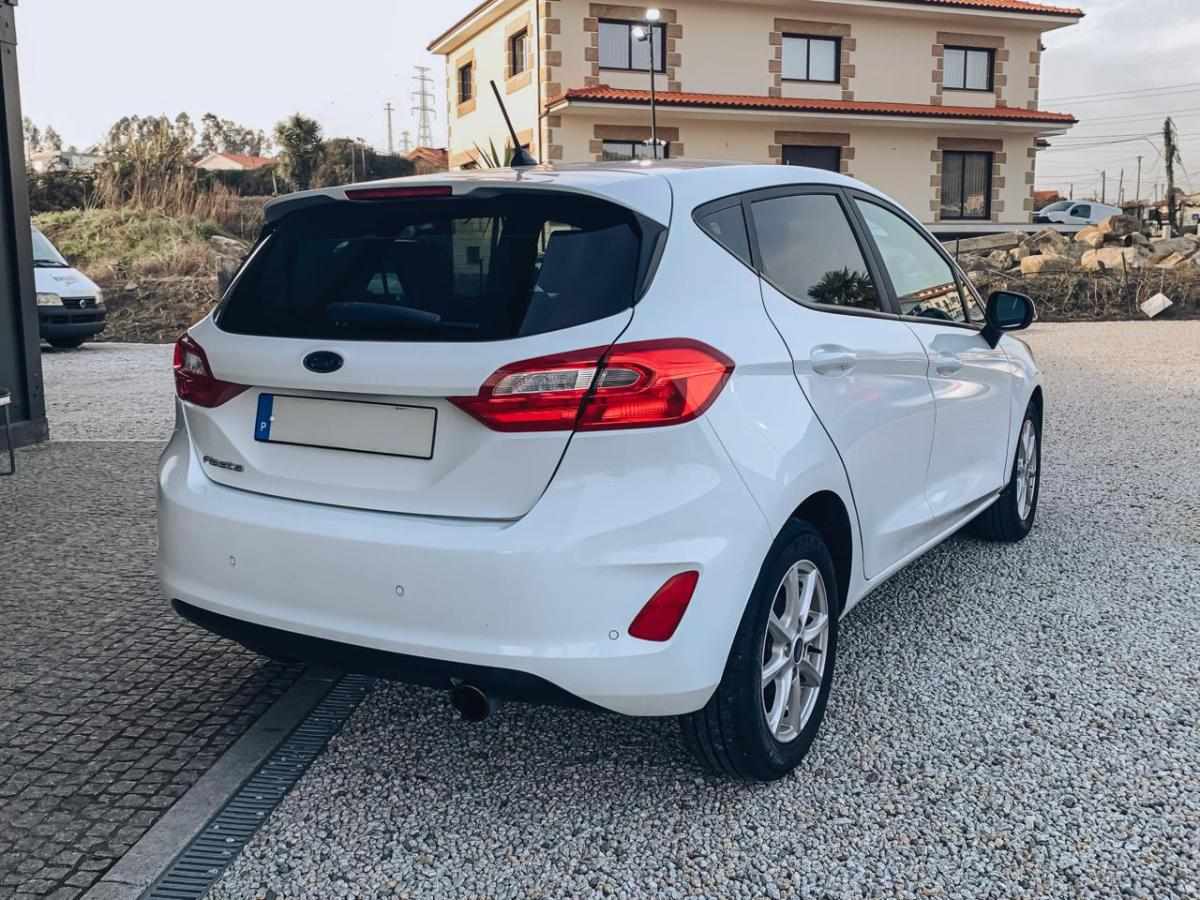 ford-fiesta-1-1-2019-gasolina-1084cc