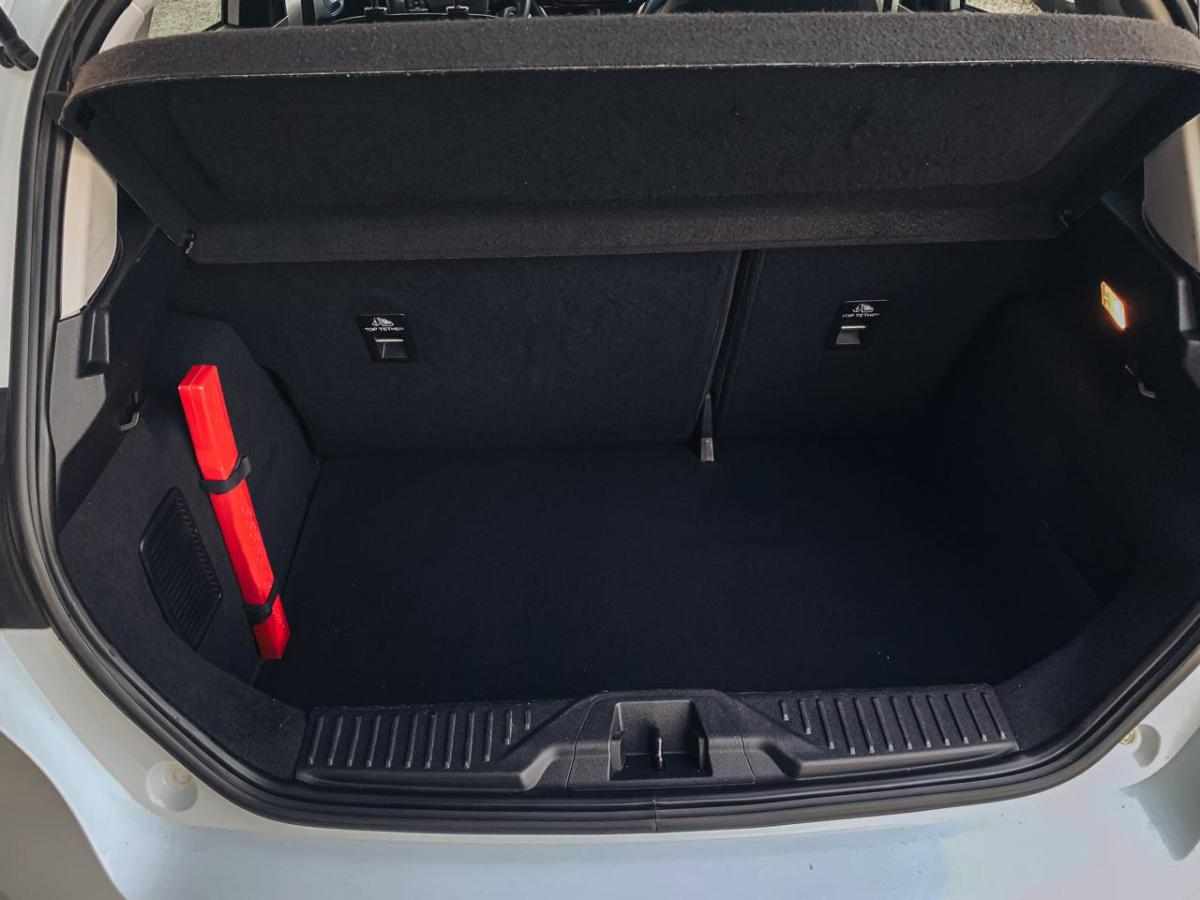 ford-fiesta-1-1-2019-gasolina-1084cc