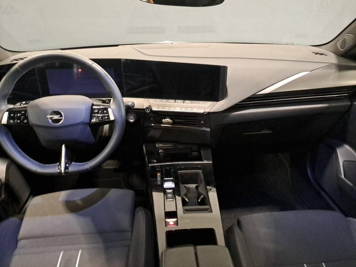 opel-astra-2025-gasolina-1199cc