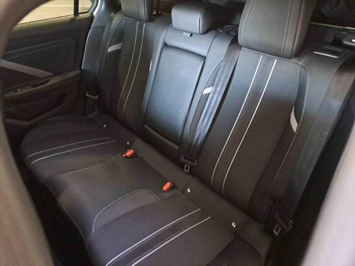 opel-astra-2025-gasolina-1199cc