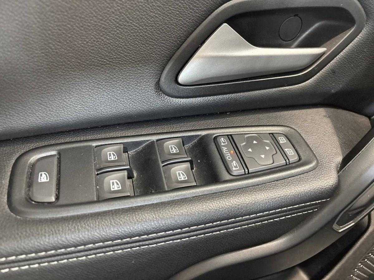 dacia-duster-2023-gasolina-999cc