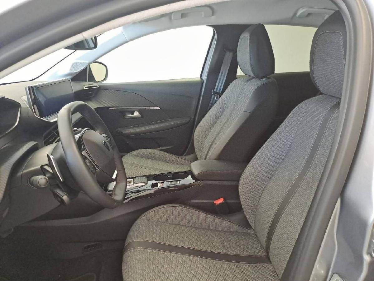 peugeot-208-2025-gasolina-1199cc