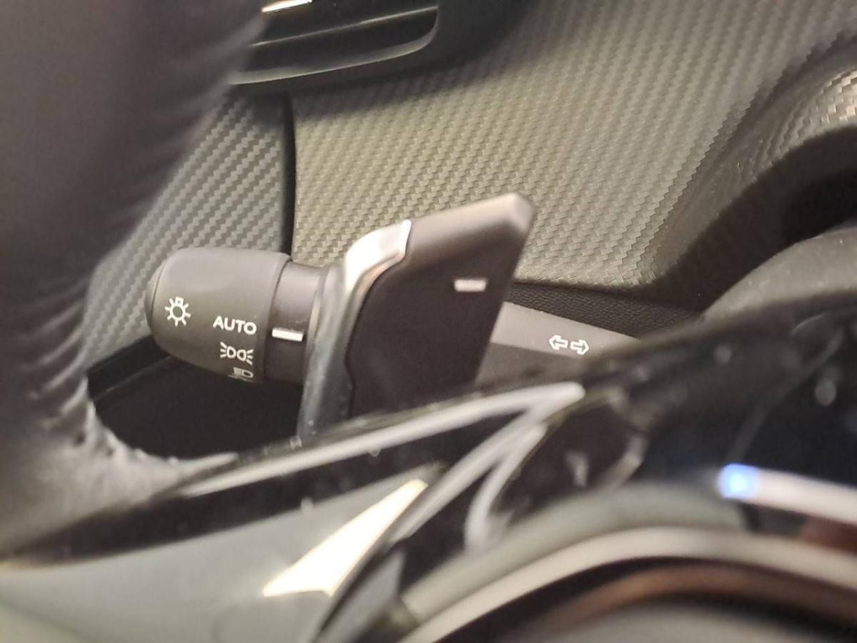 peugeot-208-2025-gasolina-1199cc