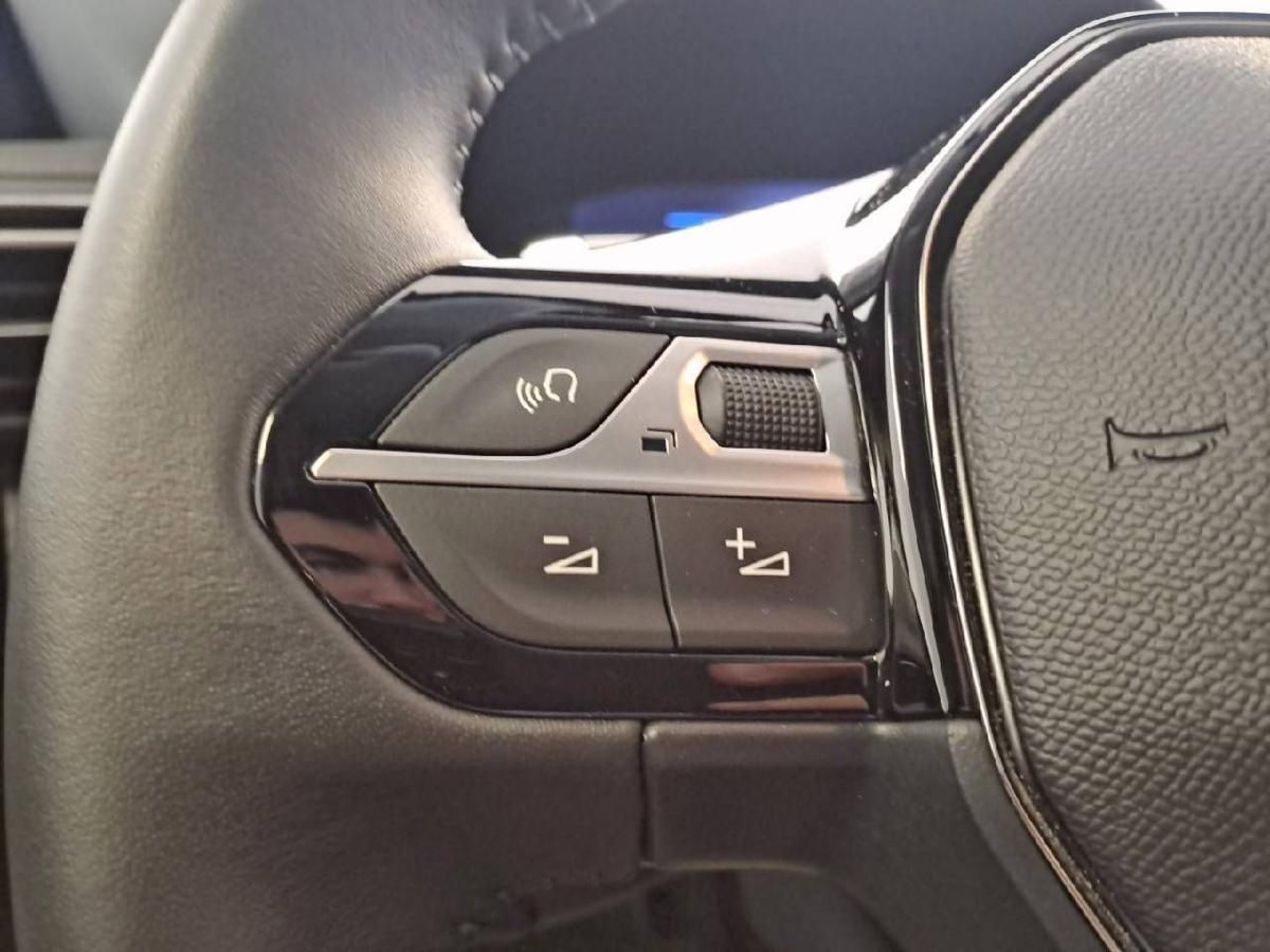 peugeot-208-2025-gasolina-1199cc
