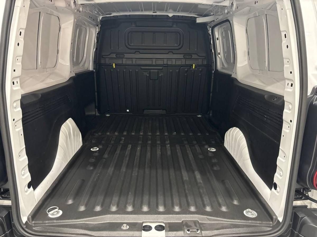 citroen-berlingo-2025-diesel-1499cc