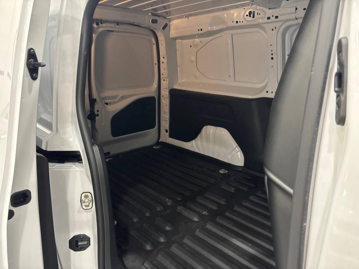 citroen-berlingo-2025-diesel-1499cc