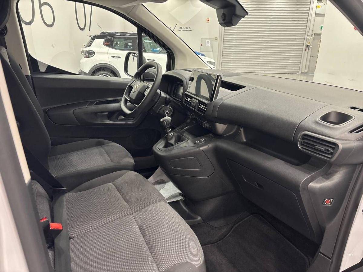 citroen-berlingo-2025-diesel-1499cc