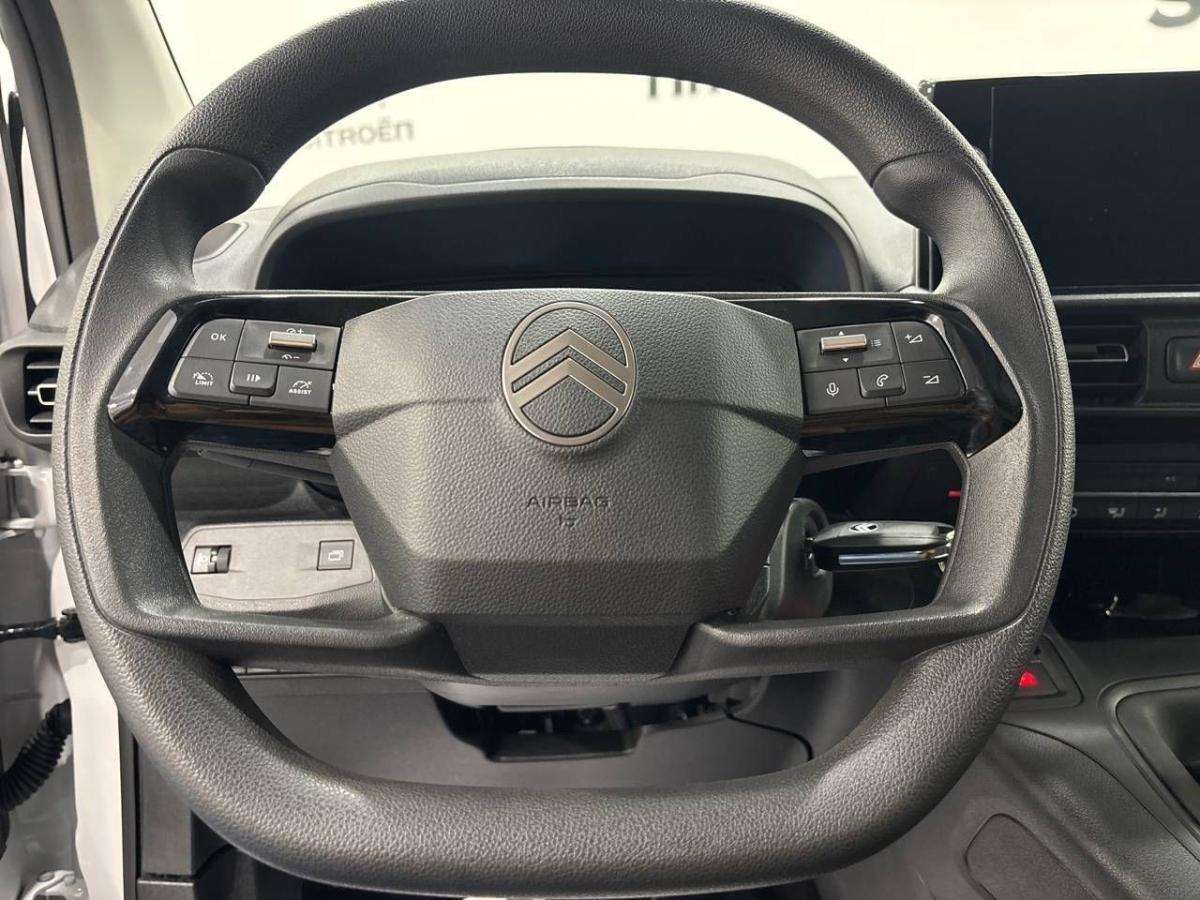 citroen-berlingo-2025-diesel-1499cc
