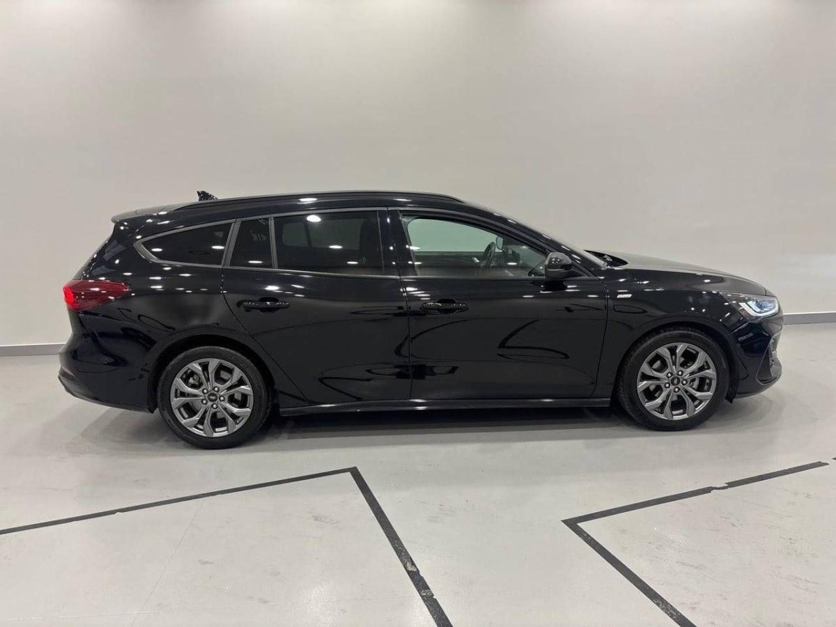 ford-focus-2023-diesel-1499cc