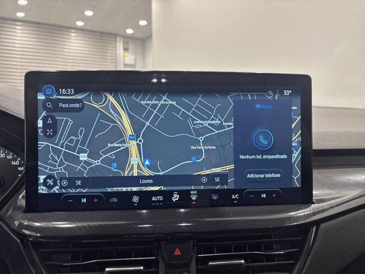 ford-focus-2023-diesel-1499cc