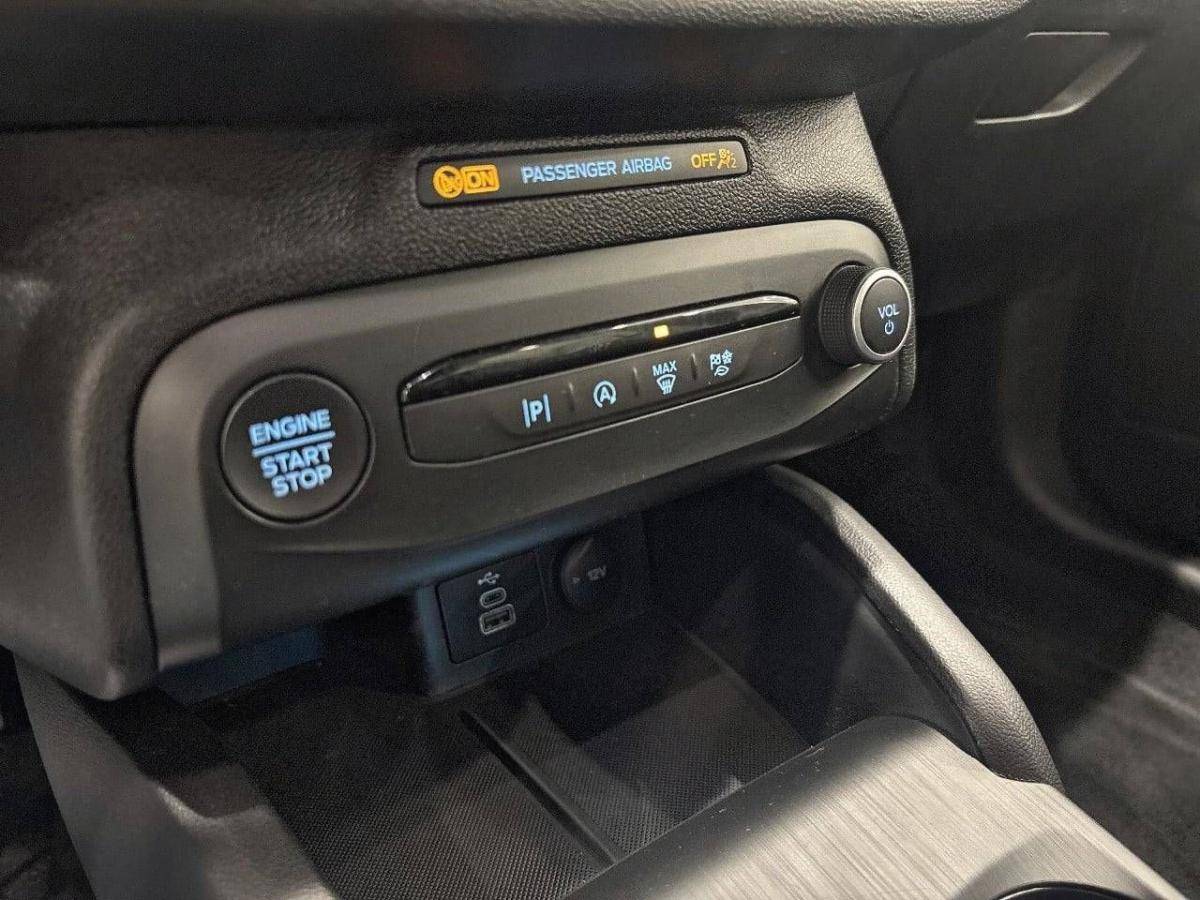 ford-focus-2023-diesel-1499cc