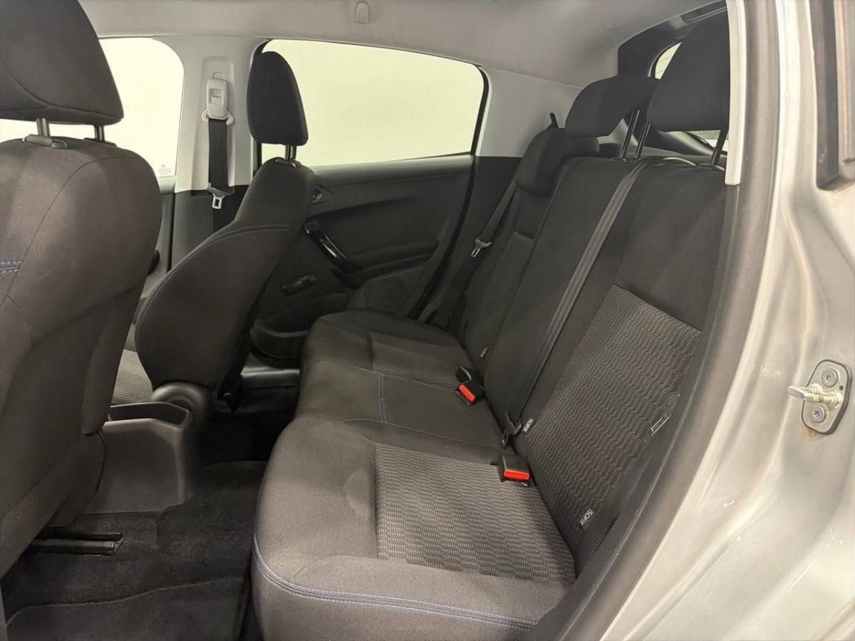 peugeot-208-2018-gasolina-1199cc