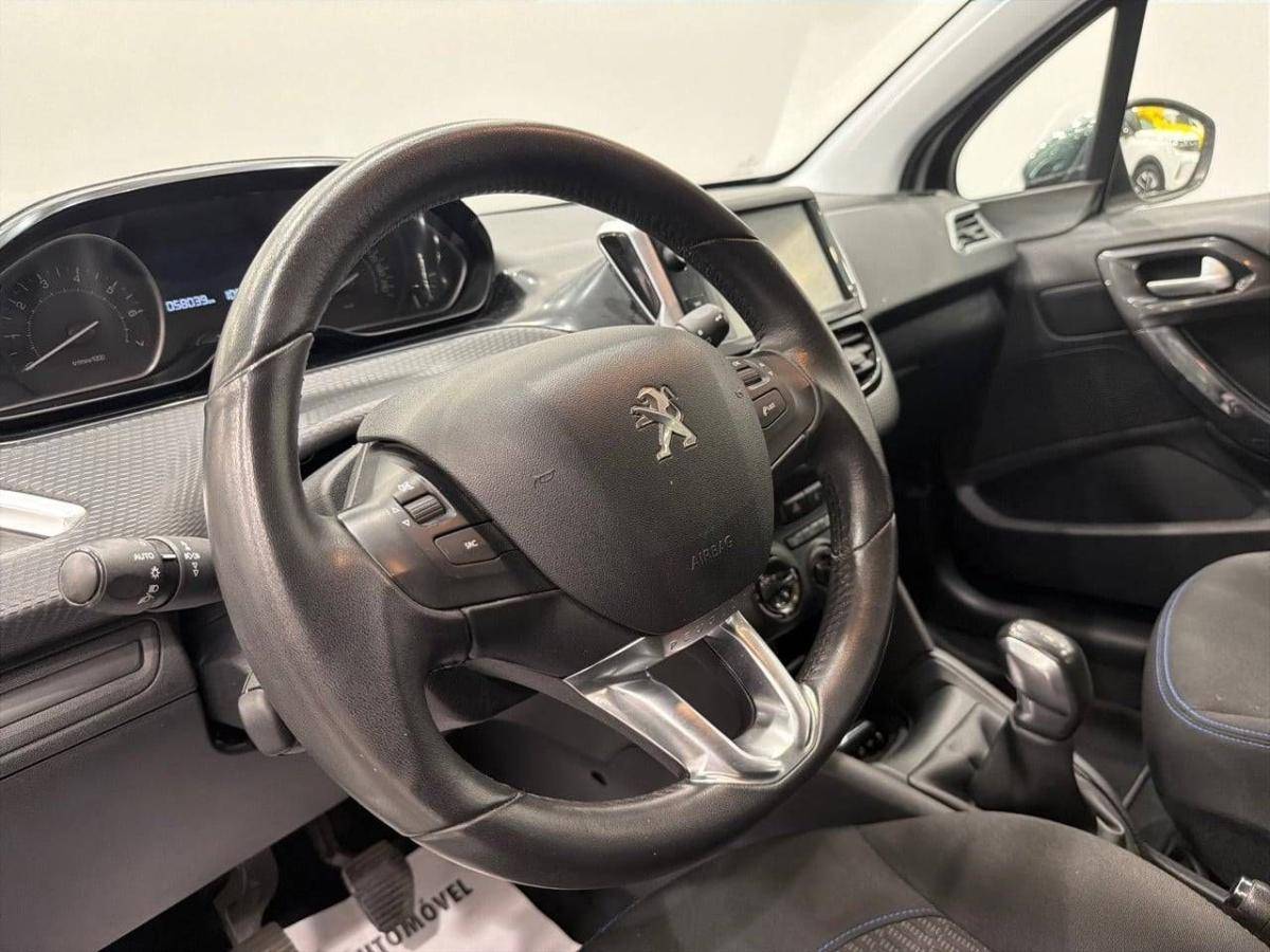 peugeot-208-2018-gasolina-1199cc