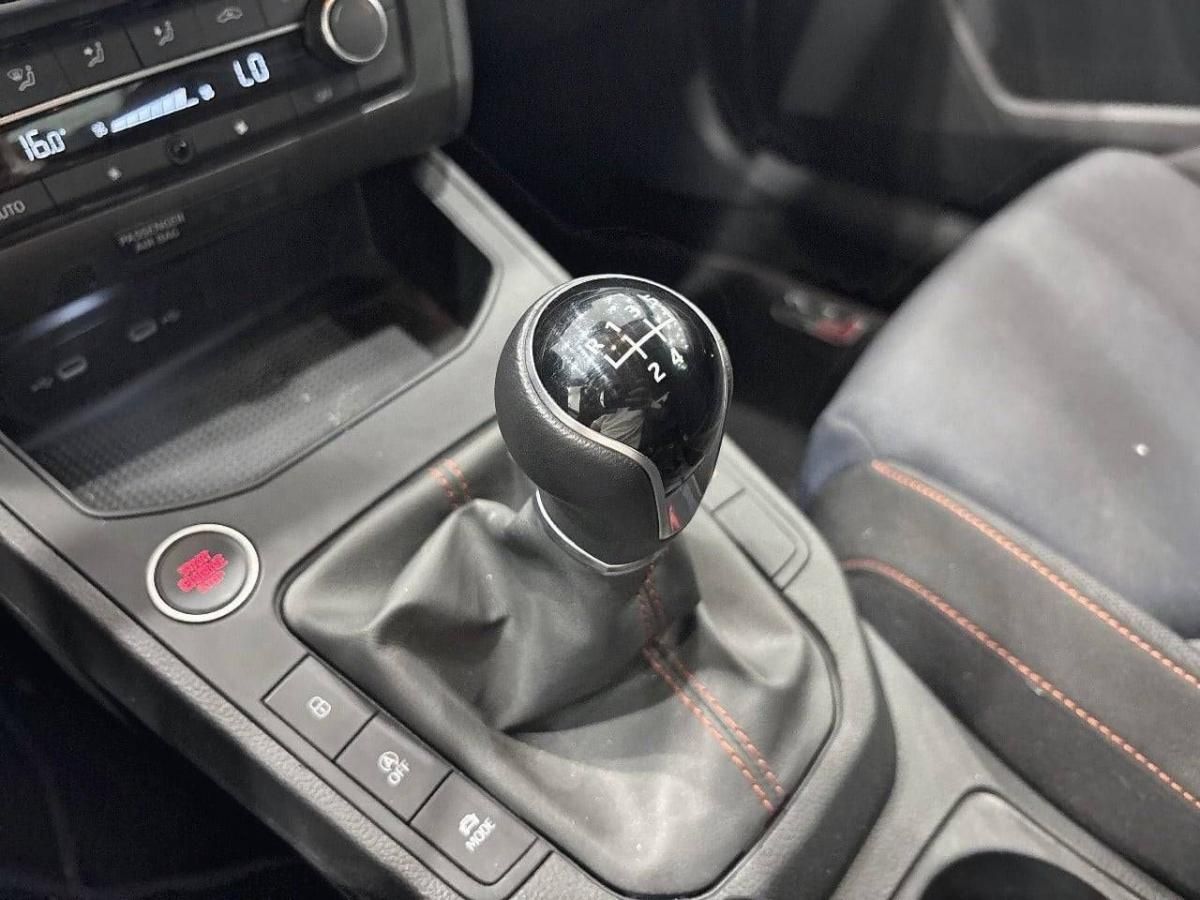 seat-ibiza-2024-gasolina-999cc
