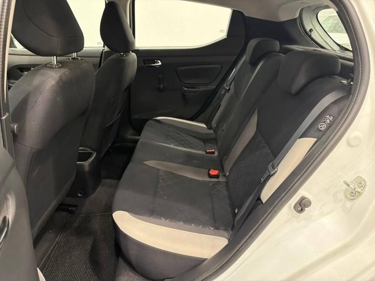 nissan-micra-2018-gasolina-898cc