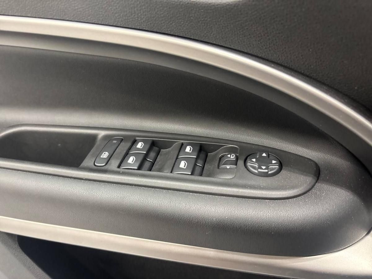 jeep-avenger-2025-gasolina-1199cc