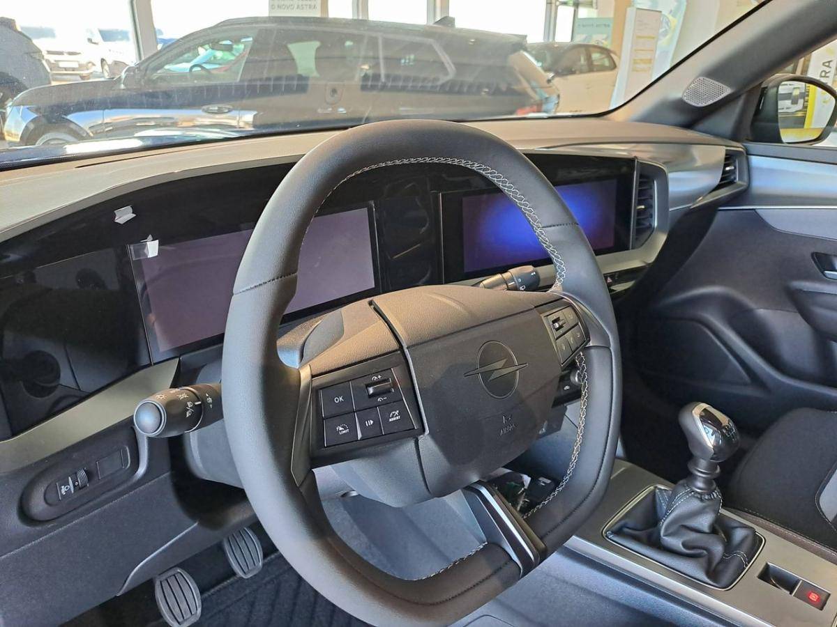 opel-meriva-2026-gasolina-1199cc