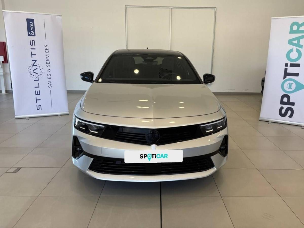 opel-astra-2025-gasolina-1199cc