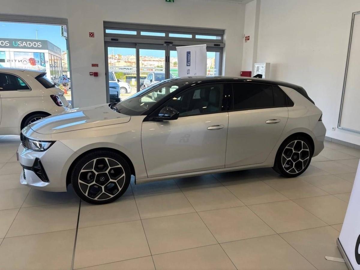 opel-astra-2025-gasolina-1199cc