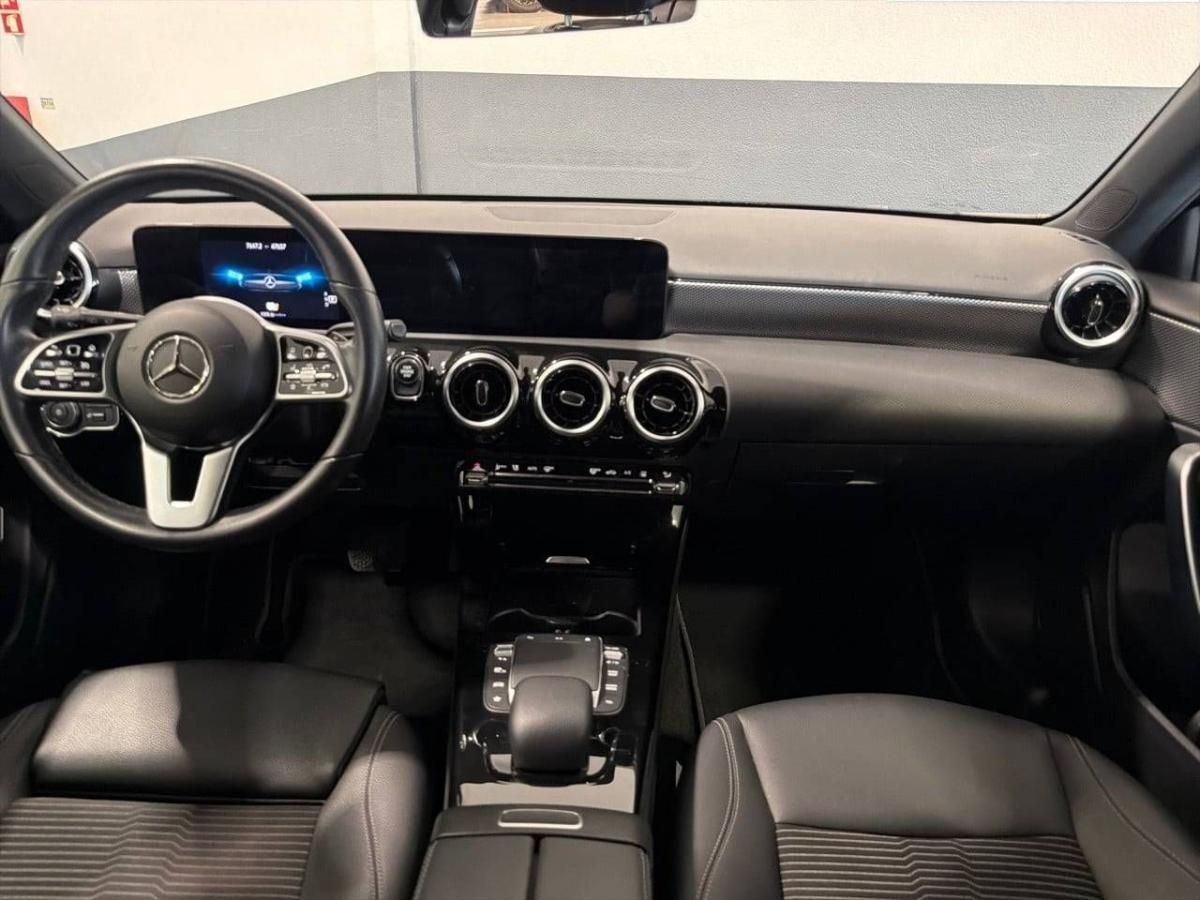 mercedes-benz-classe-a-2022-hibrido-1332cc