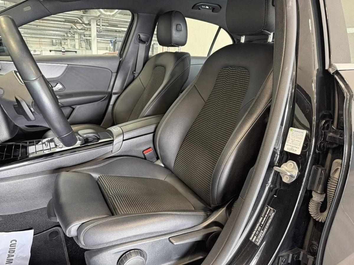 mercedes-benz-classe-a-2022-hibrido-1332cc
