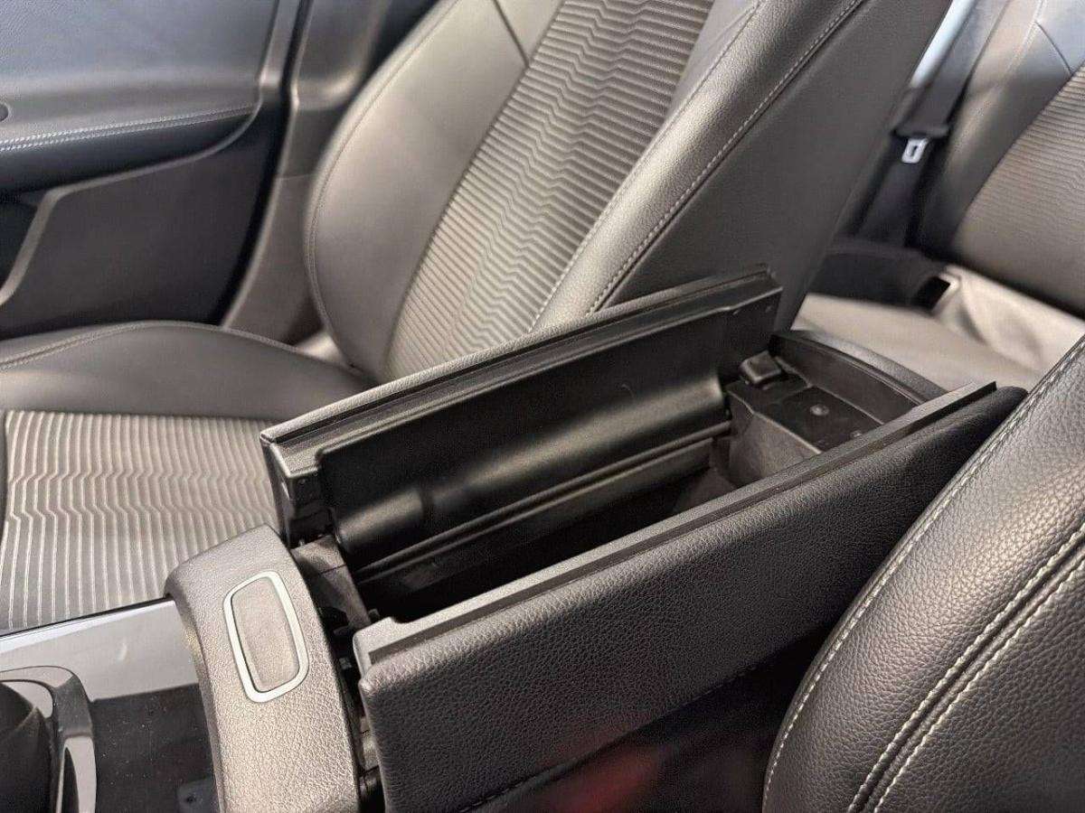 mercedes-benz-classe-a-2022-hibrido-1332cc