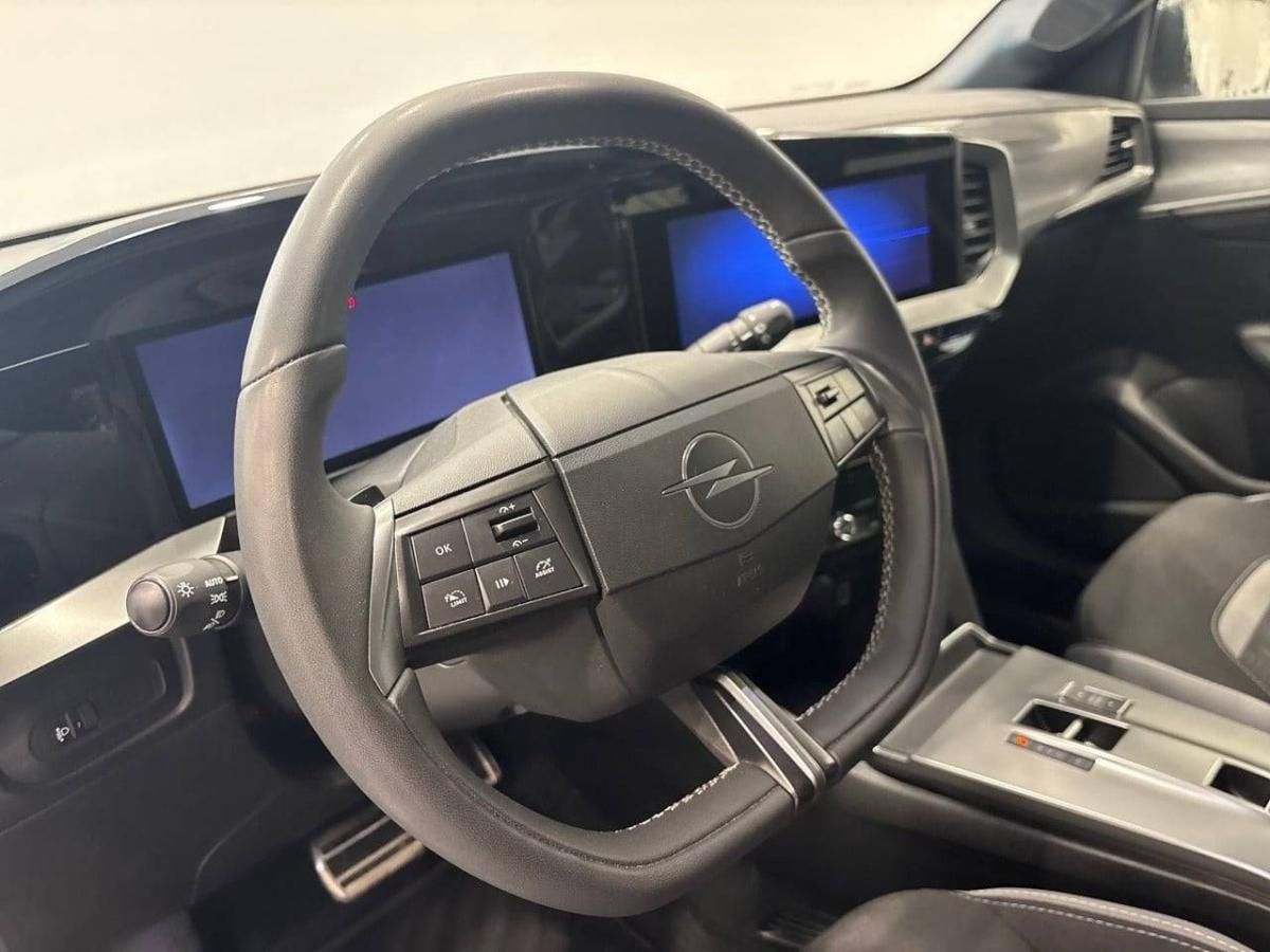 opel-meriva-2025-gasolina-1199cc