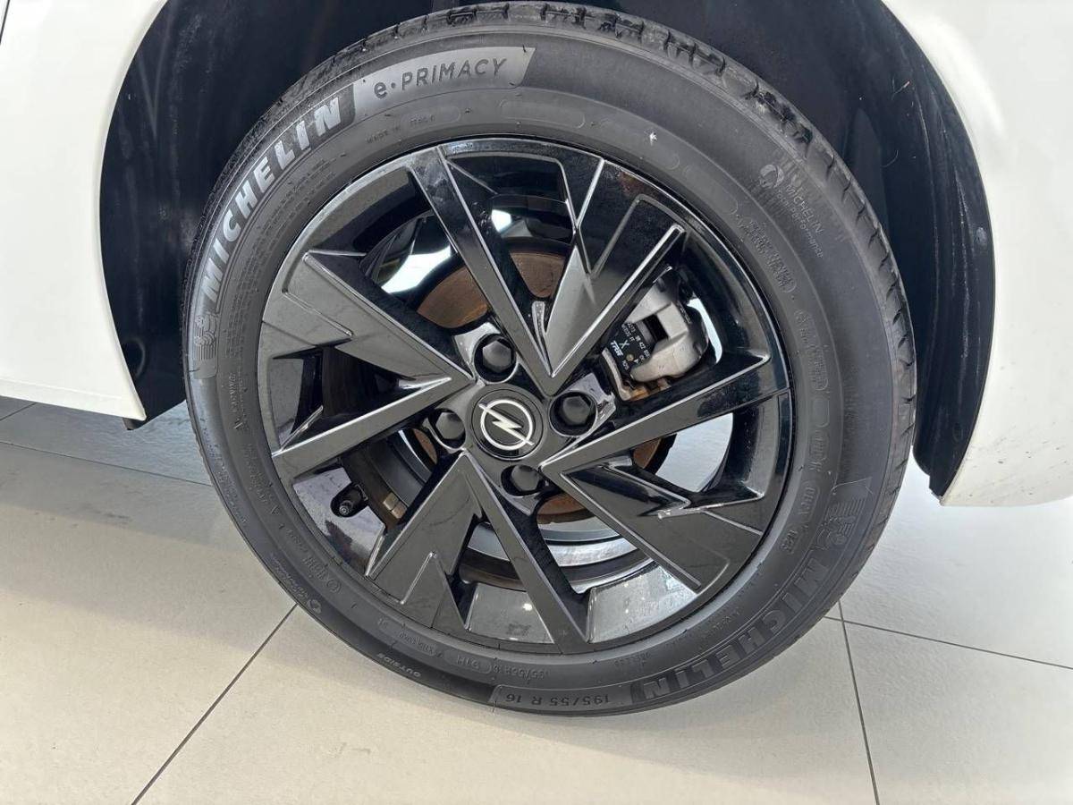 opel-corsa-2025-gasolina-1199cc