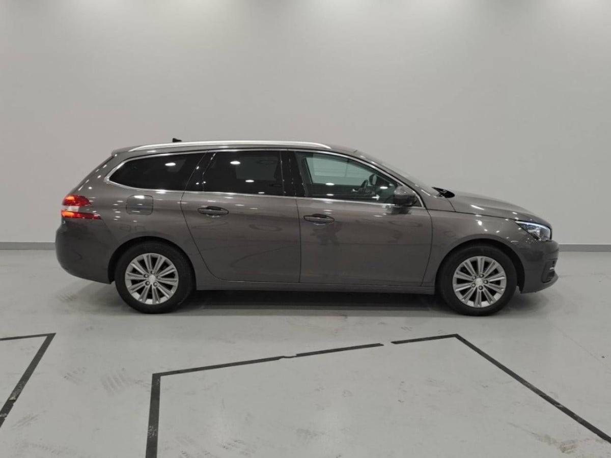 peugeot-308-2021-diesel-1499cc