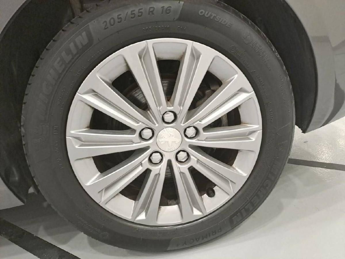 peugeot-308-2021-diesel-1499cc