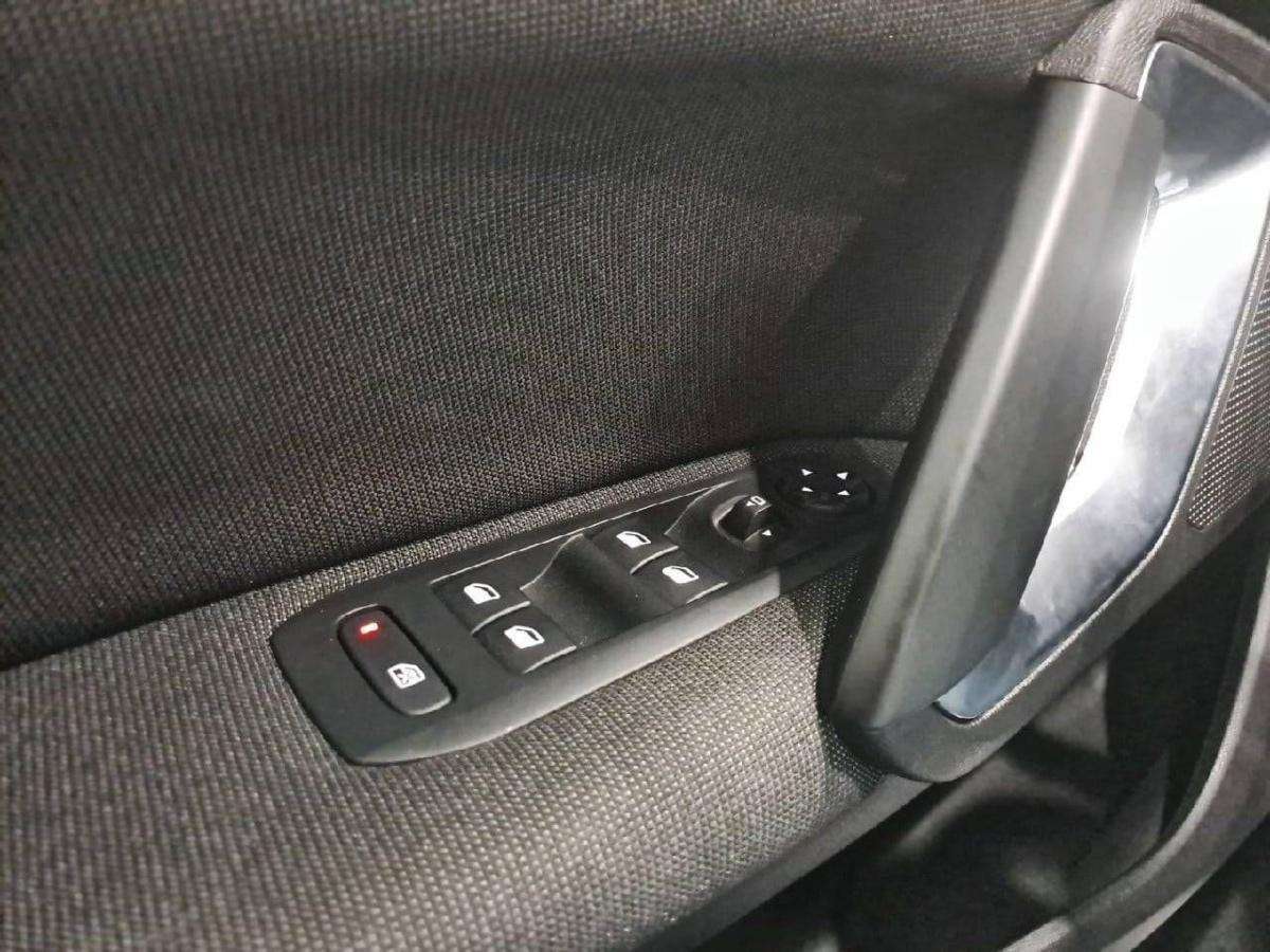 peugeot-308-2021-diesel-1499cc