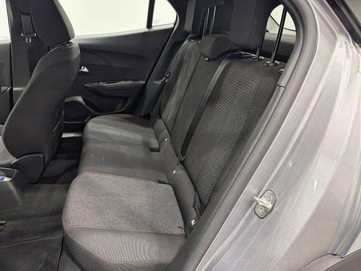 peugeot-2008-2025-gasolina-1199cc