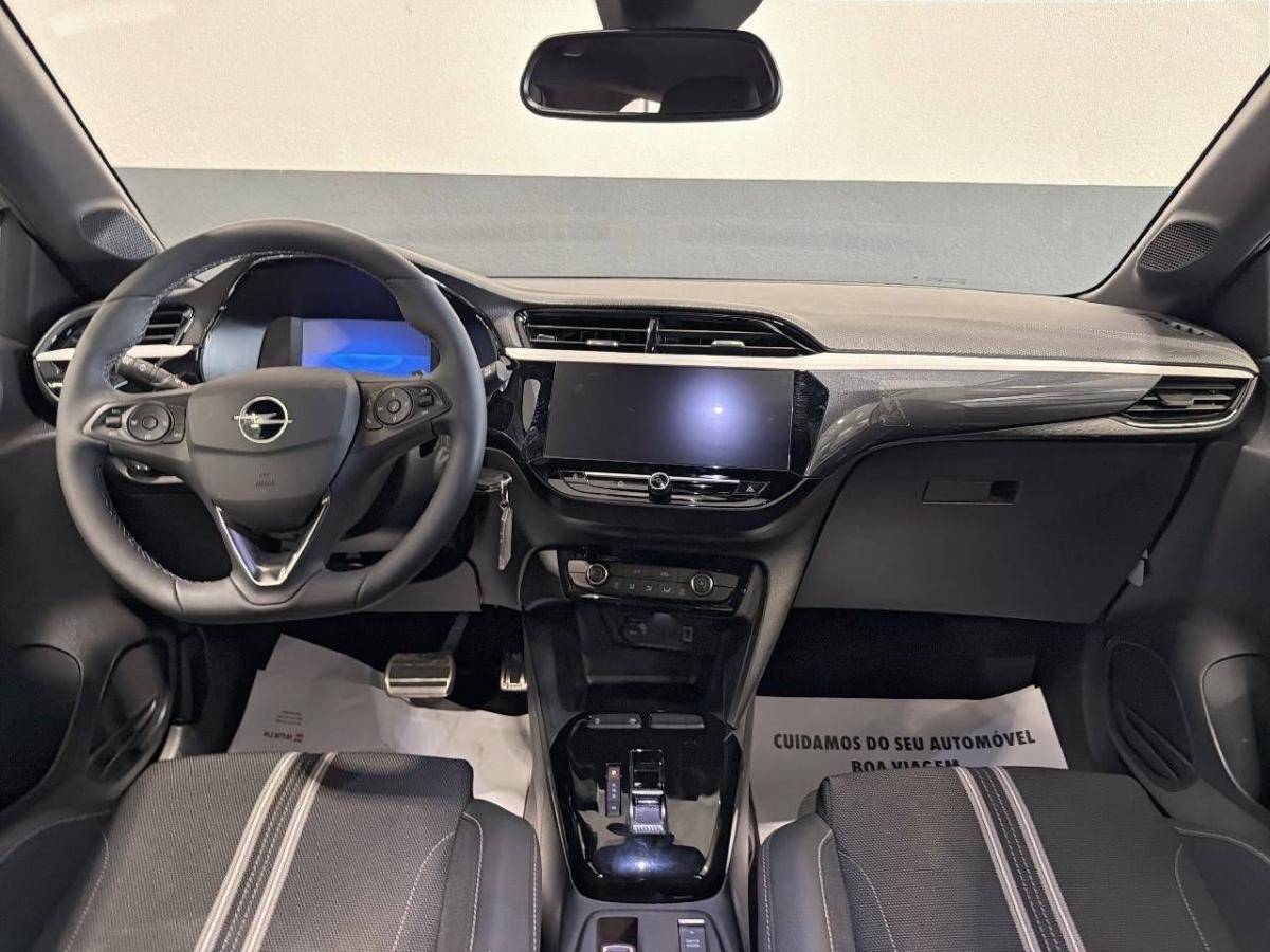 opel-corsa-2025-gasolina-1199cc