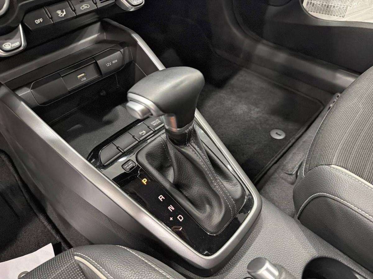 kia-stonic-2021-hibrido-a-gasolina-998cc