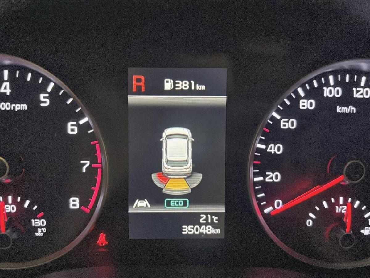 kia-stonic-2021-hibrido-a-gasolina-998cc